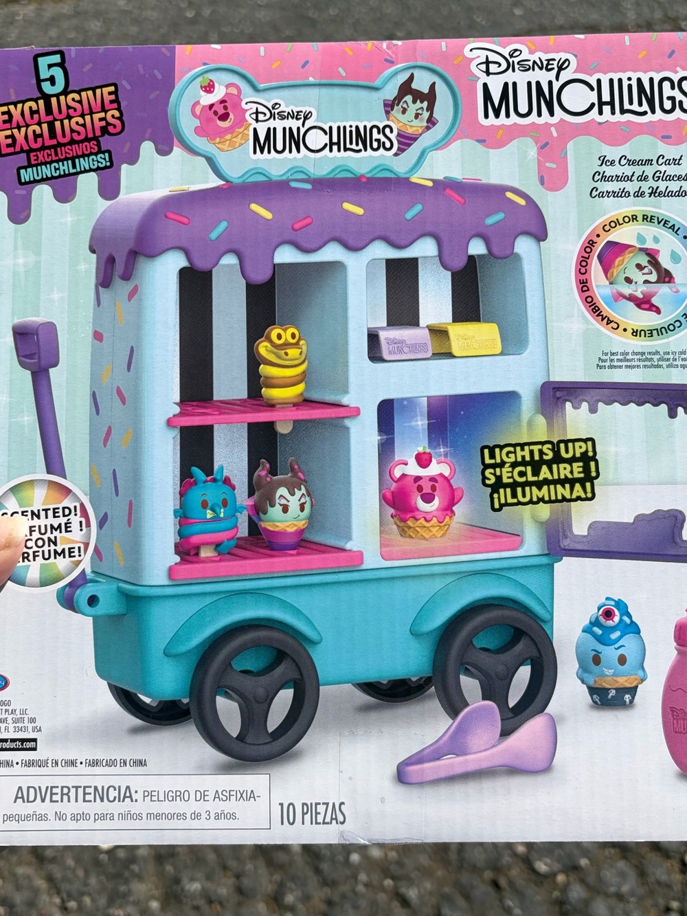 Disney NWT Munchlings Ice Cream Cart 10 Piece Color Changing Figure Playset - Picture 13 of 13